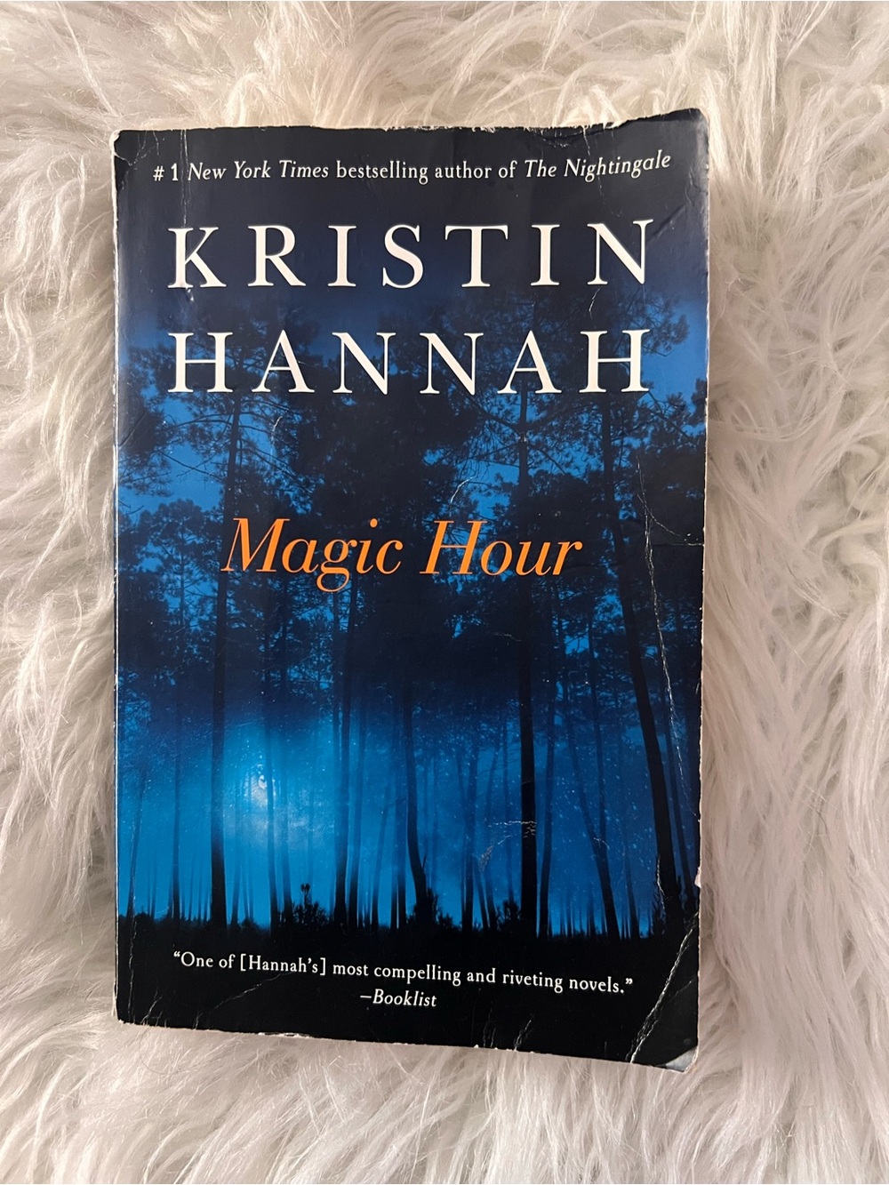 Kristin Hannah "Magic Hour" Paperback Book - Blue & Black Cover